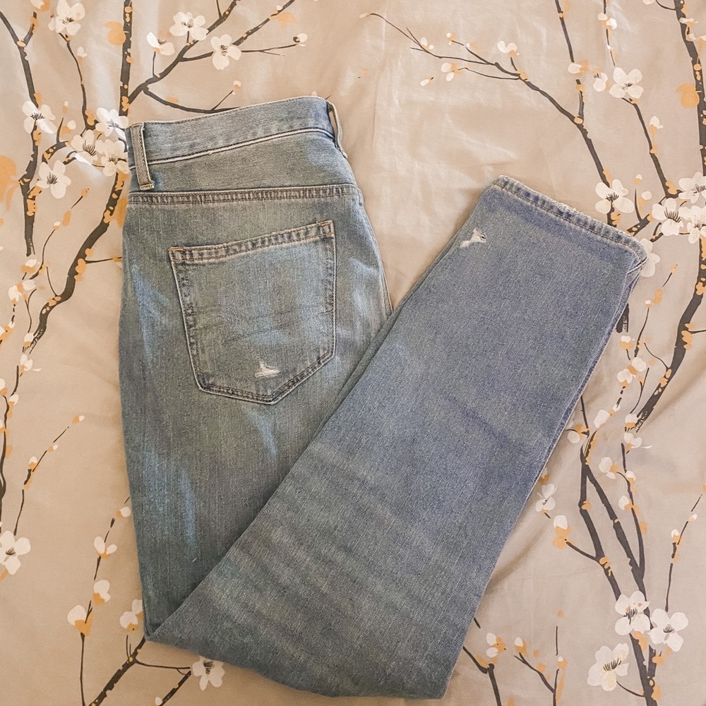 American Eagle Mom Jeans
